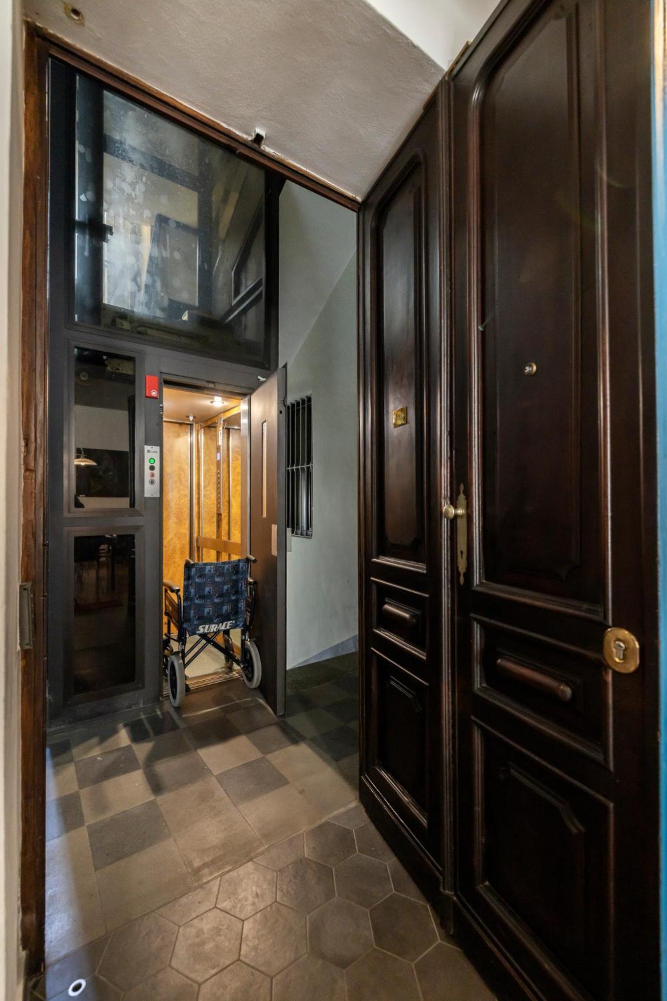 Apartamento Nonpertutti Piazza Castello Accessibile Senior Famiglie Turín Exterior foto
